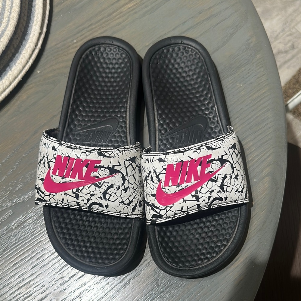 Nike Black and White Slides with Pink Logo